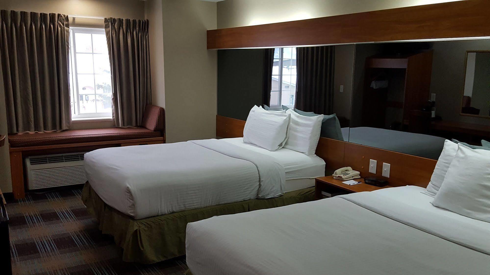 Microtel Inn & Suites By Wyndham Бозмен Екстер'єр фото